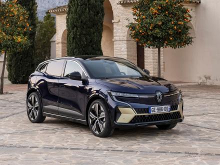 Új! Automaták a Renault Megane E-Tech 100% electric 2022-